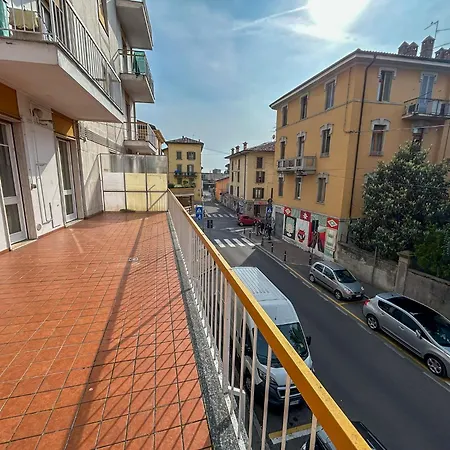 아파트 Bgy/city Confortevole Nel Borgo 베르가모